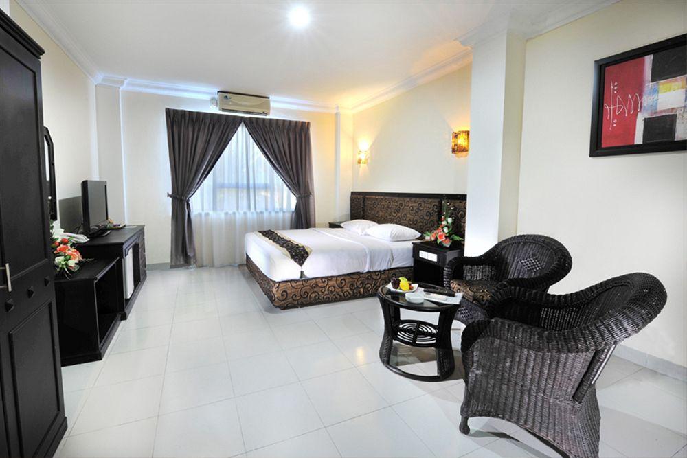 Gaja Hotel Pekanbaru Eksteriør billede