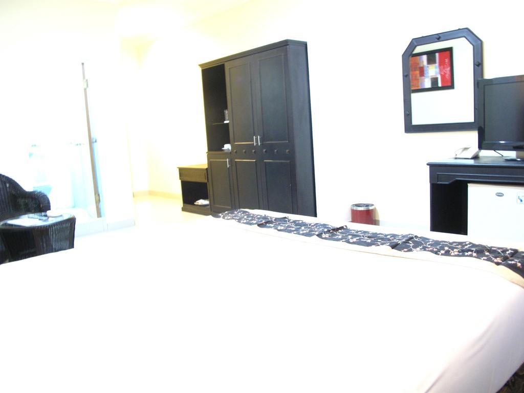 Gaja Hotel Pekanbaru Eksteriør billede