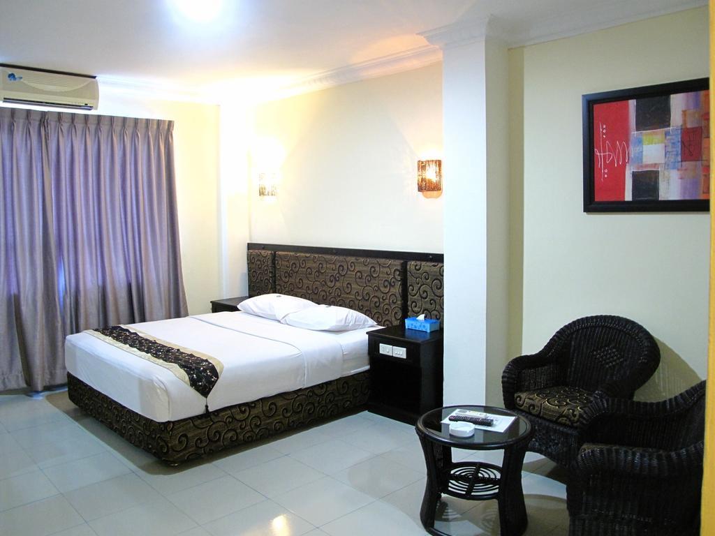 Gaja Hotel Pekanbaru Eksteriør billede