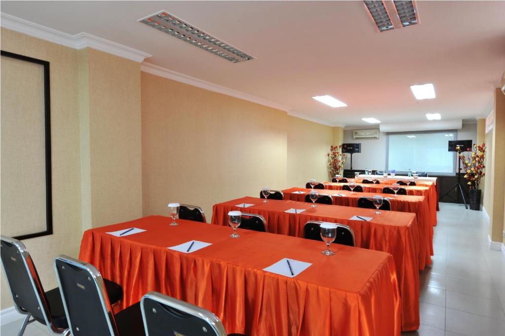 Gaja Hotel Pekanbaru Eksteriør billede